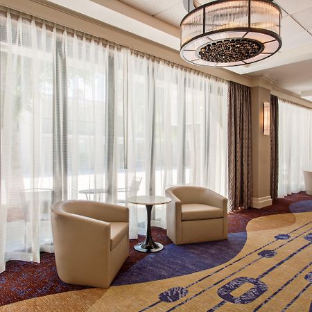 Holiday Inn Long Beach - Airport By Ihg Exterior photo