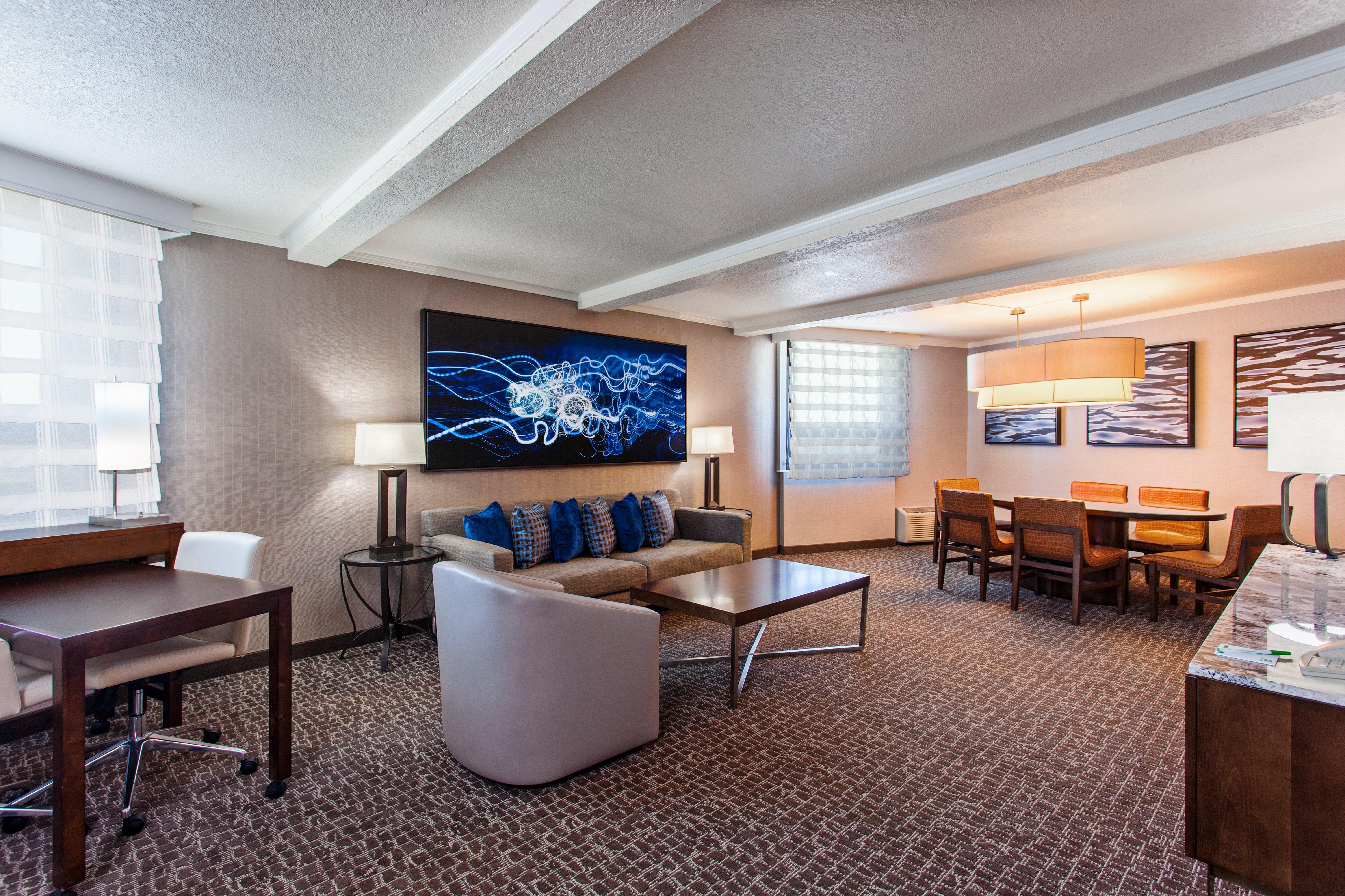 Holiday Inn Long Beach - Airport By Ihg Exterior photo