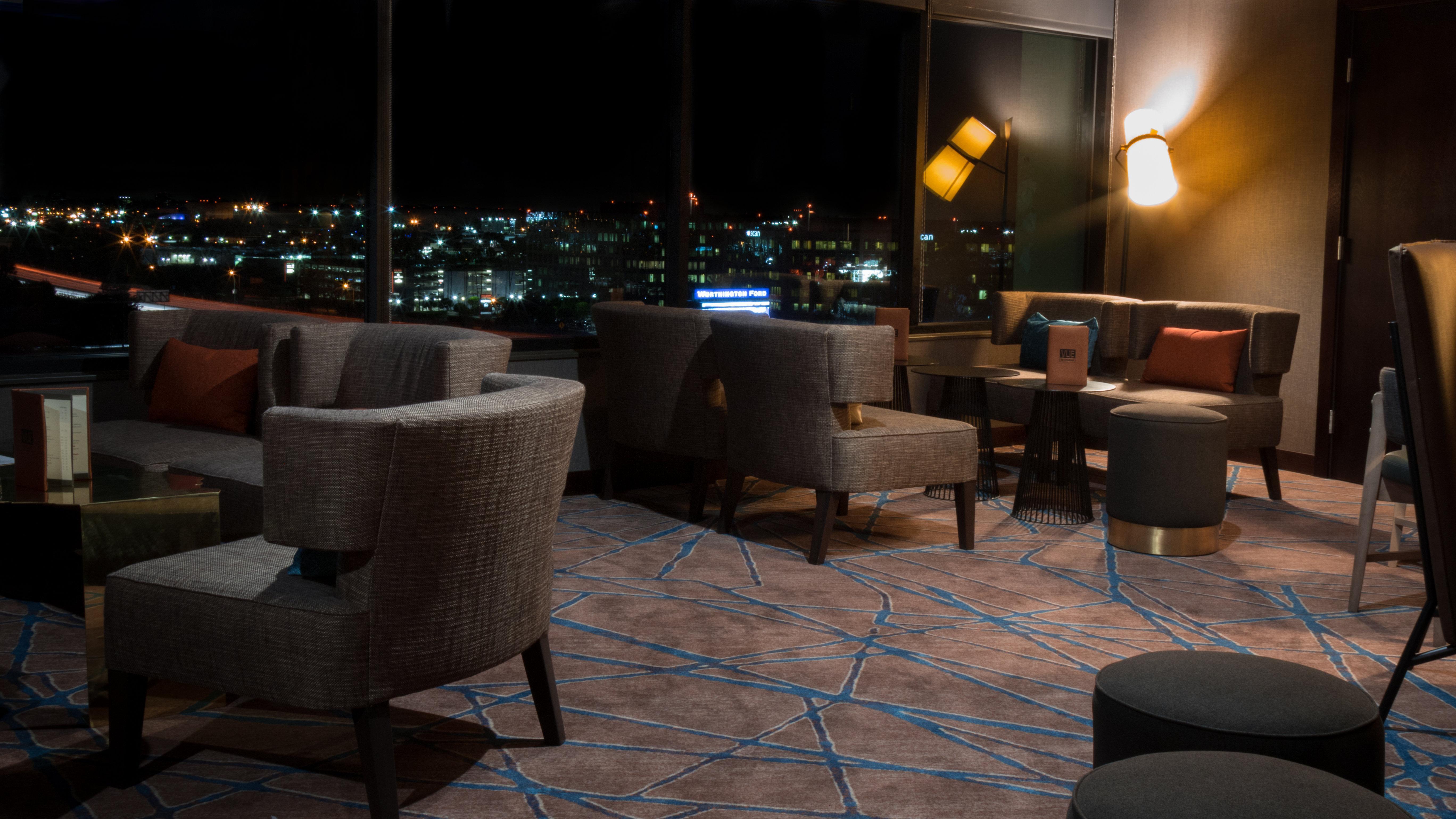 Holiday Inn Long Beach - Airport By Ihg Exterior photo